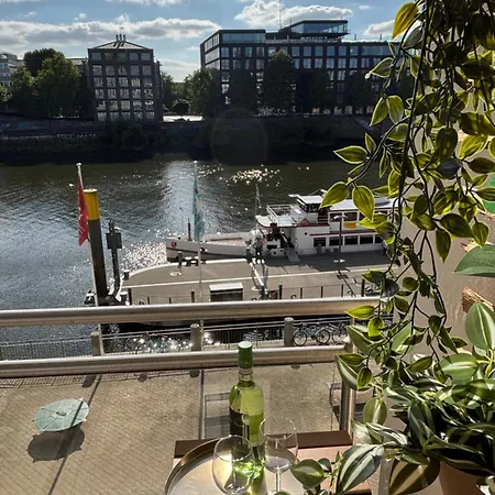 Neu! Weserblick&altstadt - Balkon&top-lage Appartement Bremen